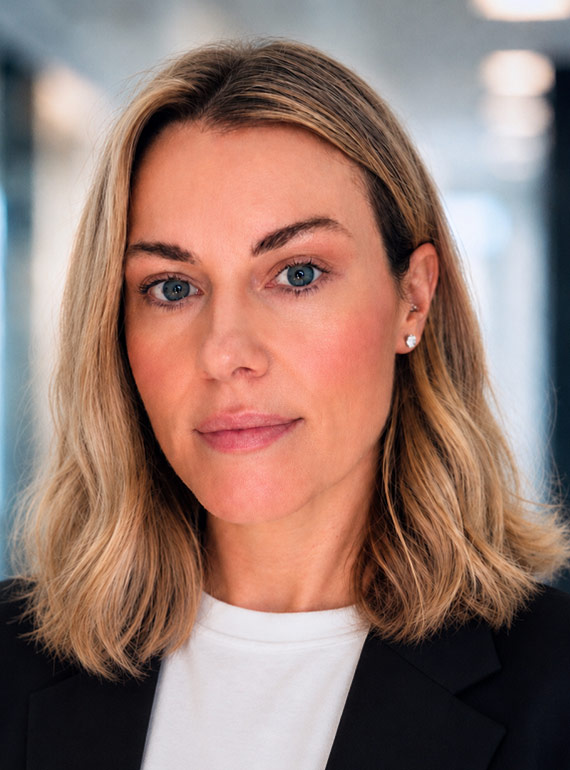 Amber Henderson-Smart, Global Head of Client Connectivity, Global Payments Solutions, HSBC